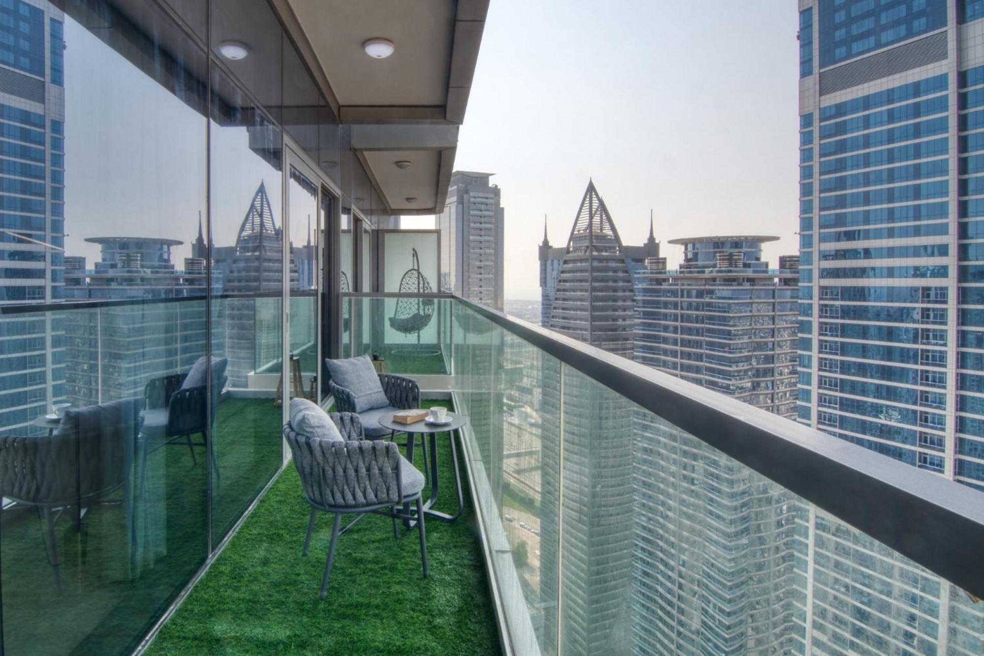 Apartament Highest Infinity Pool In Downtown Dubaj Zewnętrze zdjęcie