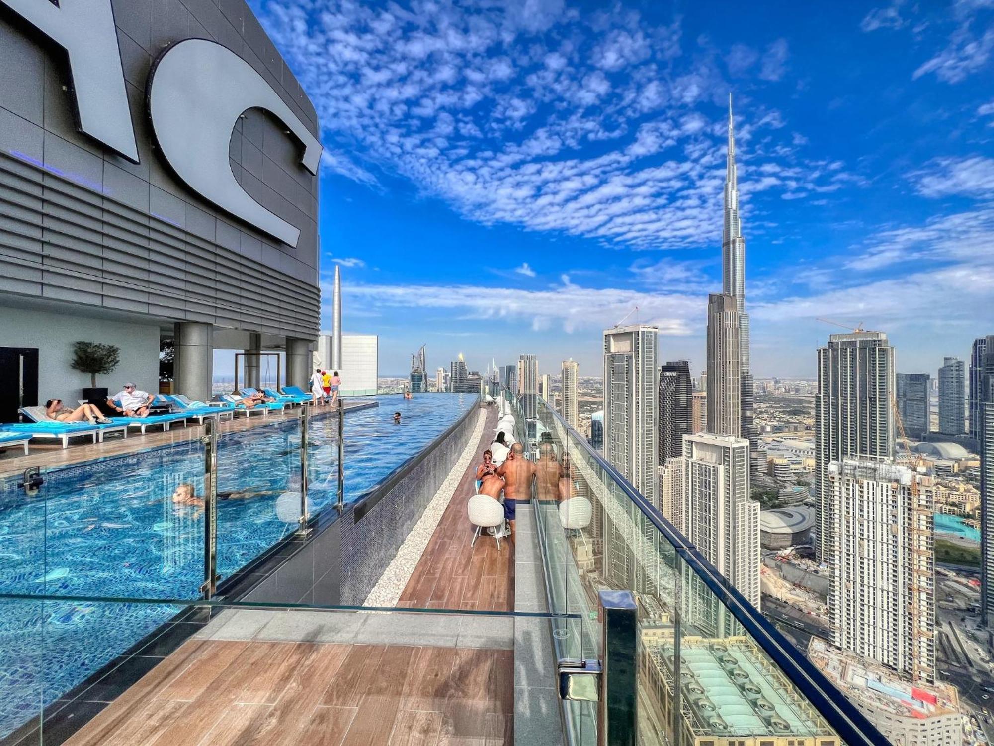 Apartament Highest Infinity Pool In Downtown Dubaj Zewnętrze zdjęcie
